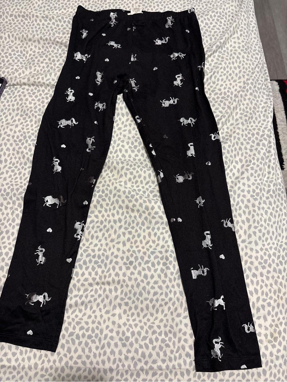 Girls' Black Unicorn Print Leggings with Silver Accents